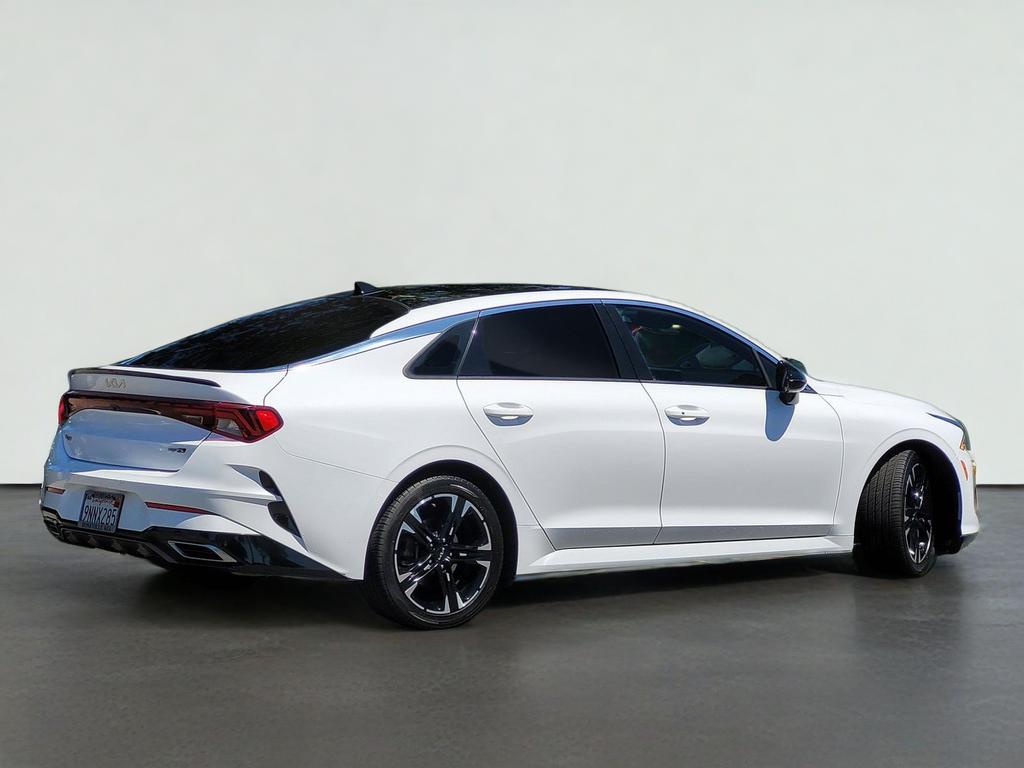 2022 Kia K5 GT-LINE