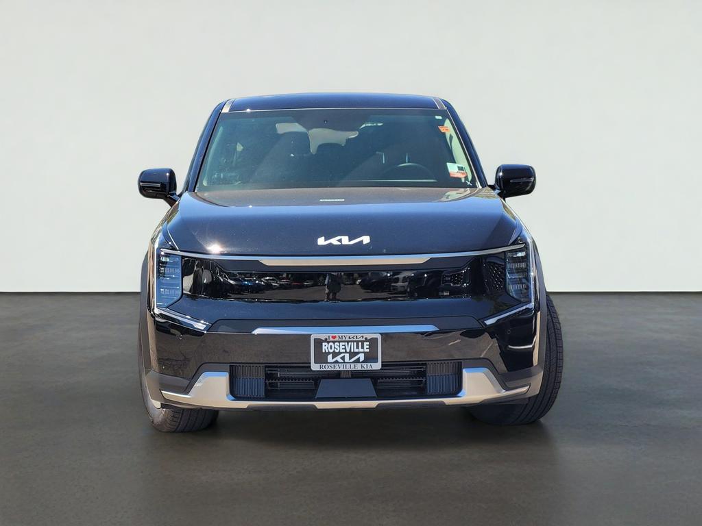 2026 Kia EV9 LIGHT LONG RANGE