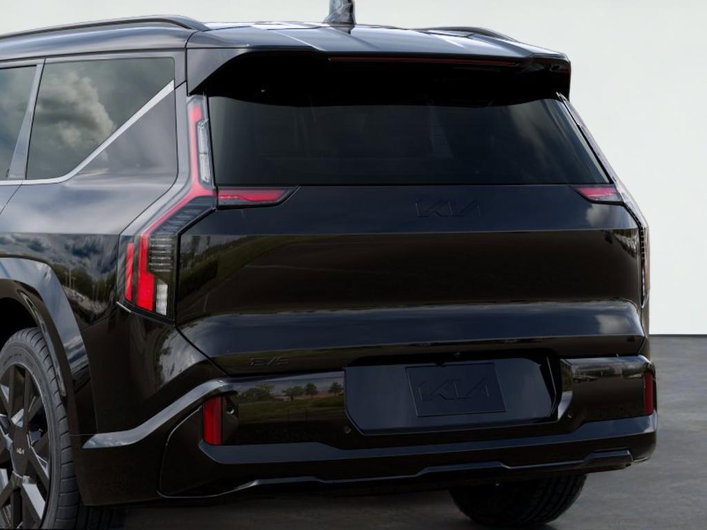 2026 Kia EV9 LAND