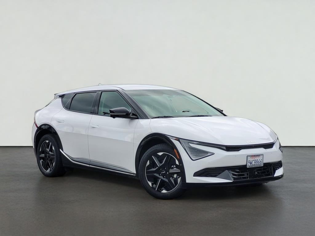 2025 Kia EV6 WIND