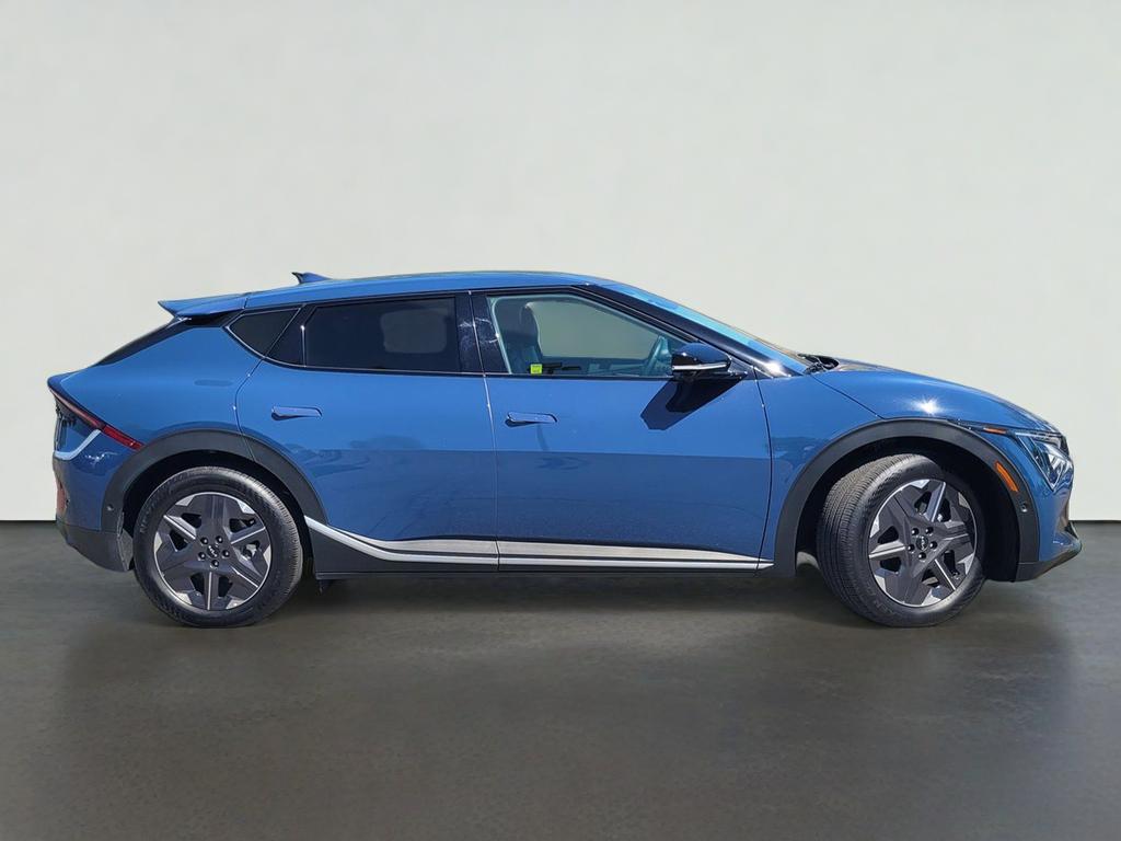 2025 Kia EV6 LIGHT LONG RANGE