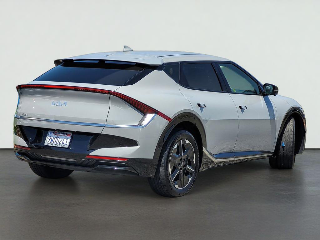 2025 Kia EV6 WIND