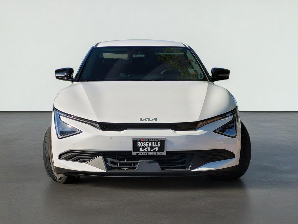 2025 Kia EV6 LIGHT LONG RANGE