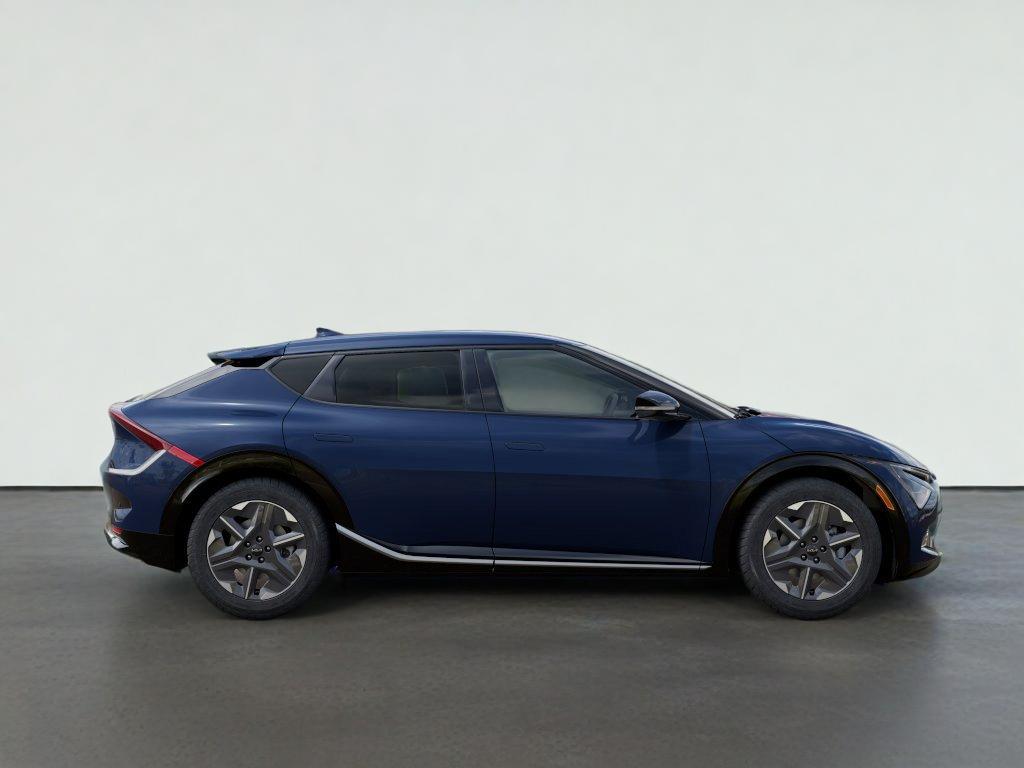 2026 Kia EV6 LIGHT LONG RANGE