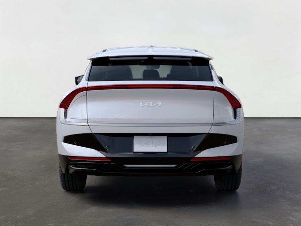 2026 Kia EV6 LIGHT