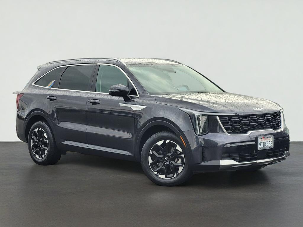 2025 Kia Sorento S AT's photo