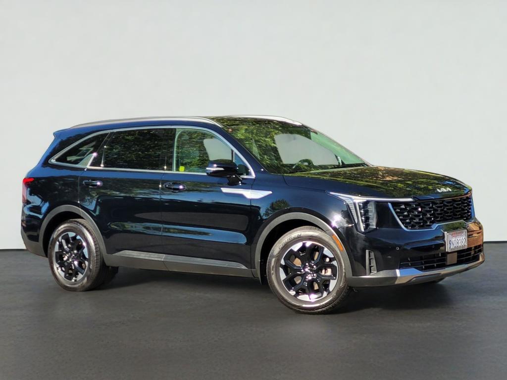 2024 Kia Sorento S AT's photo