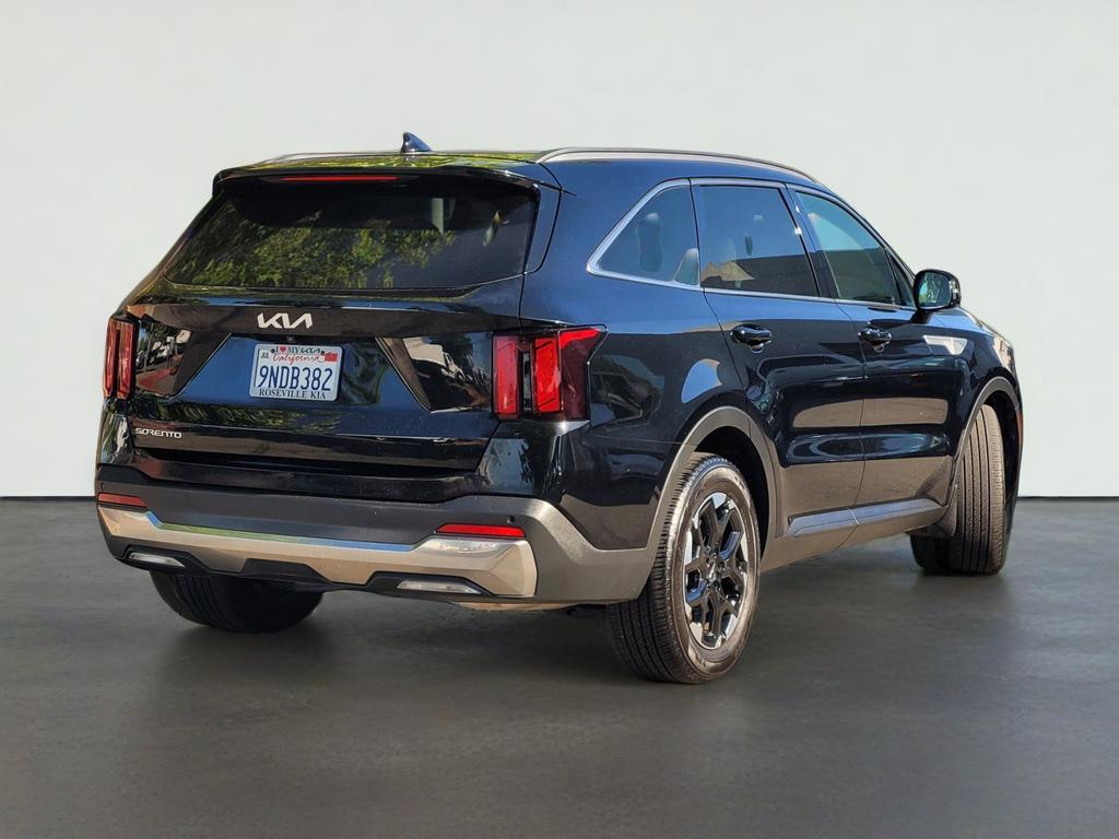 2024 Kia SORENTO S