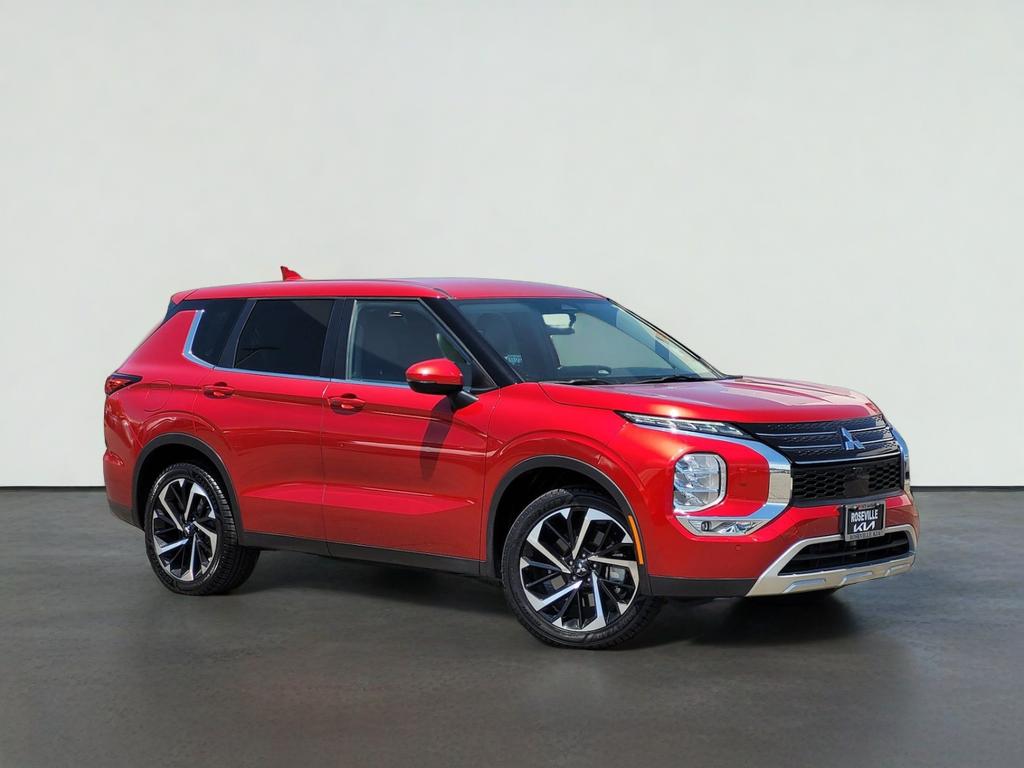 2024 Mitsubishi OUTLANDER SE