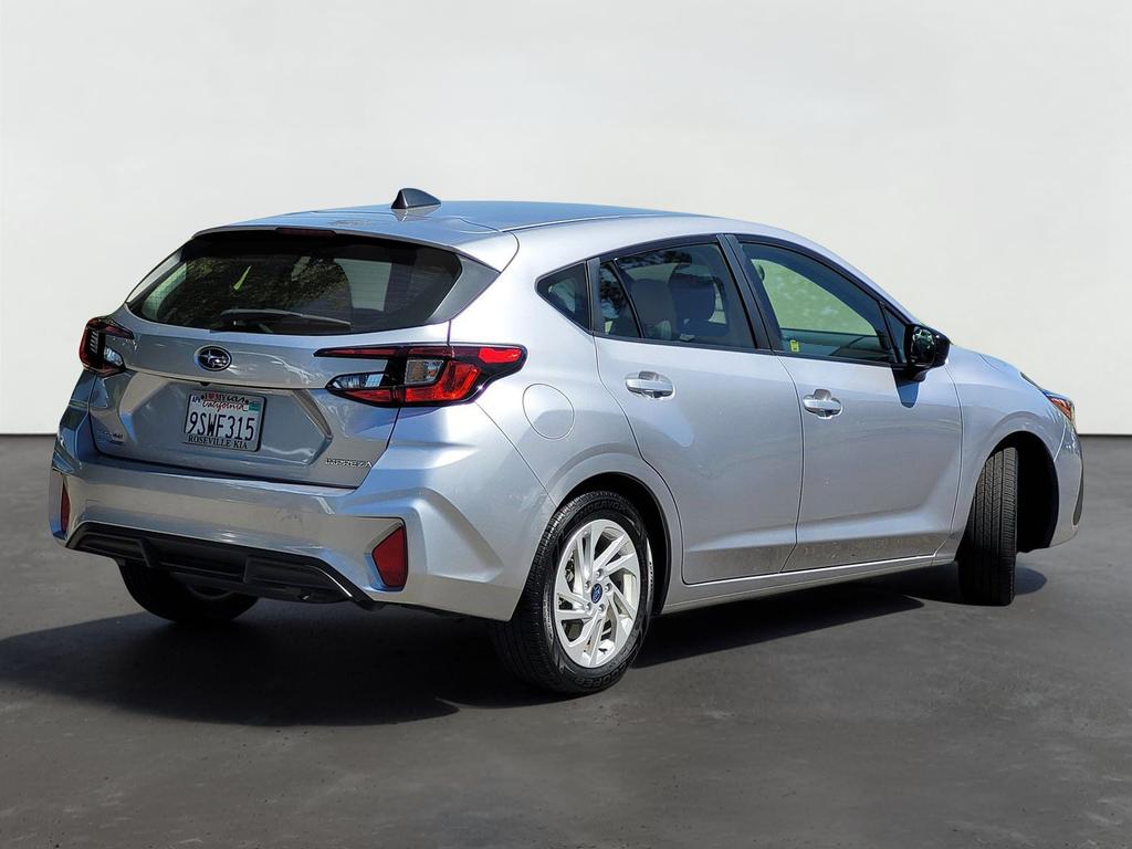 2025 Subaru IMPREZA BASE