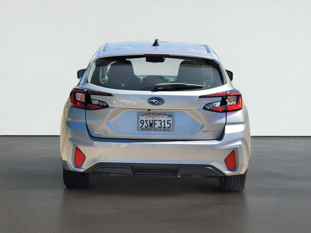 2025 Subaru IMPREZA BASE