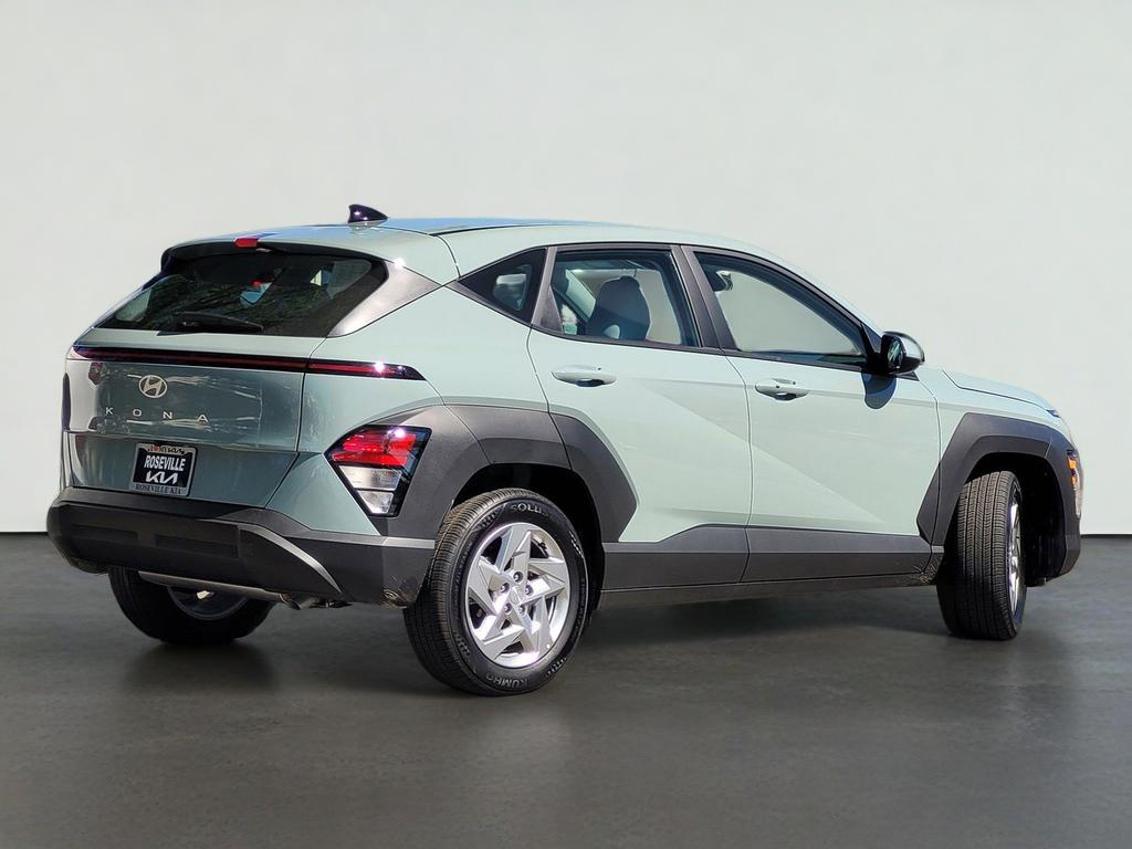 2026 Hyundai KONA SE