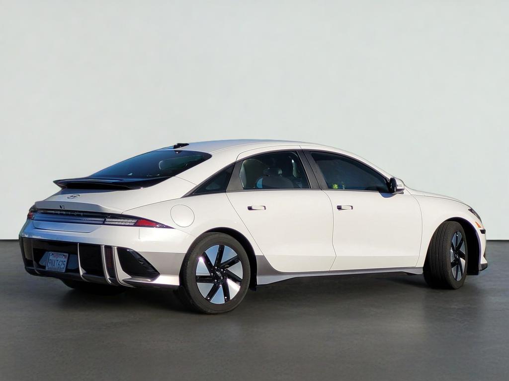 2024 Hyundai IONIQ 6 SE