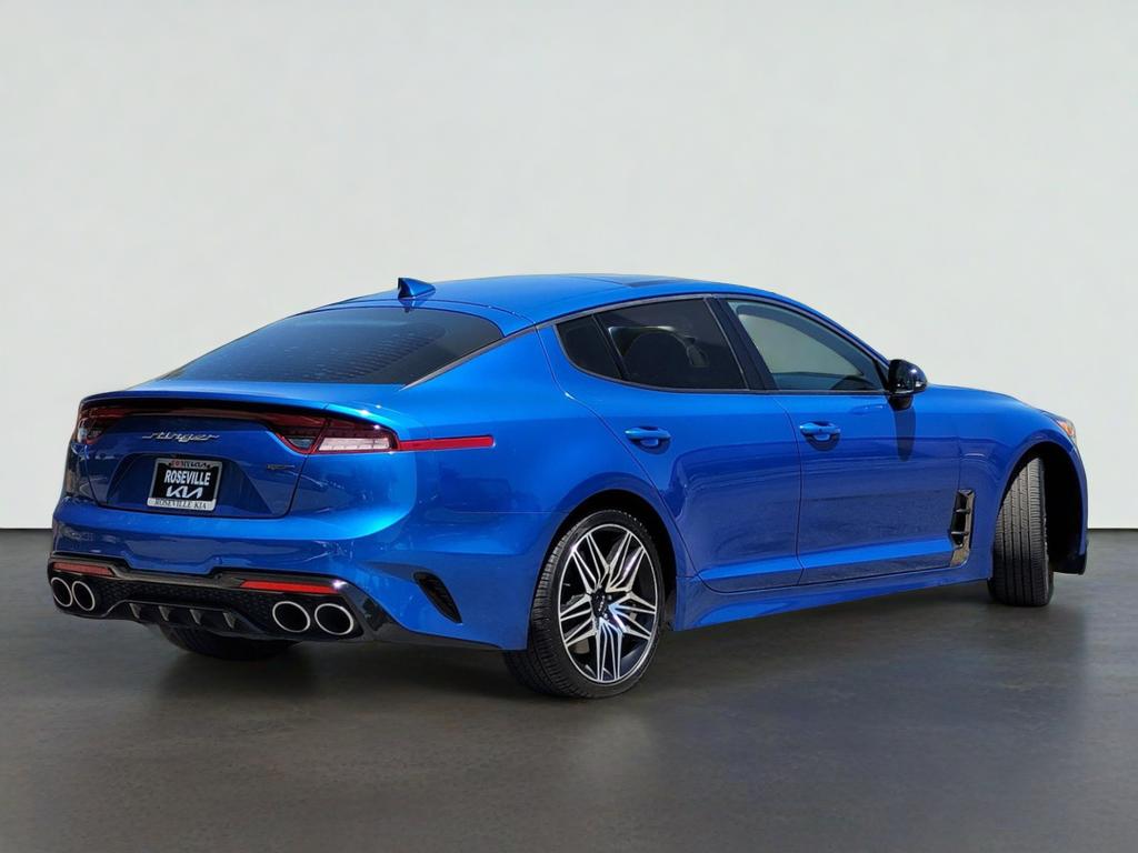 2022 Kia STINGER GT1
