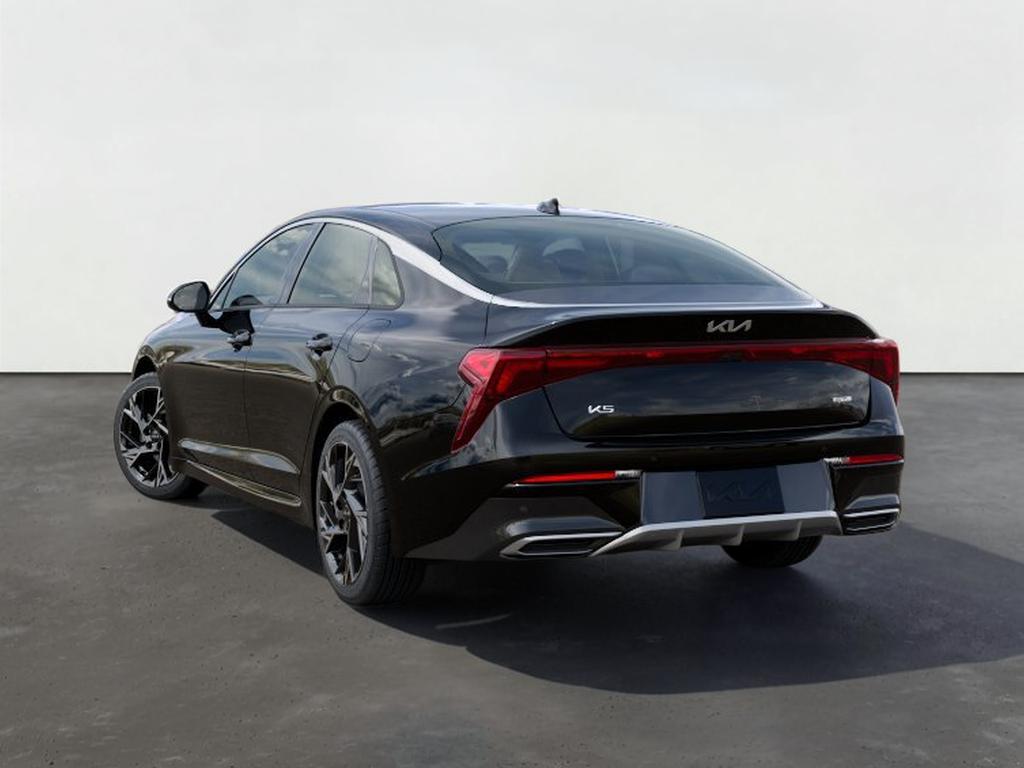 2027 Kia K5 GT-LINE