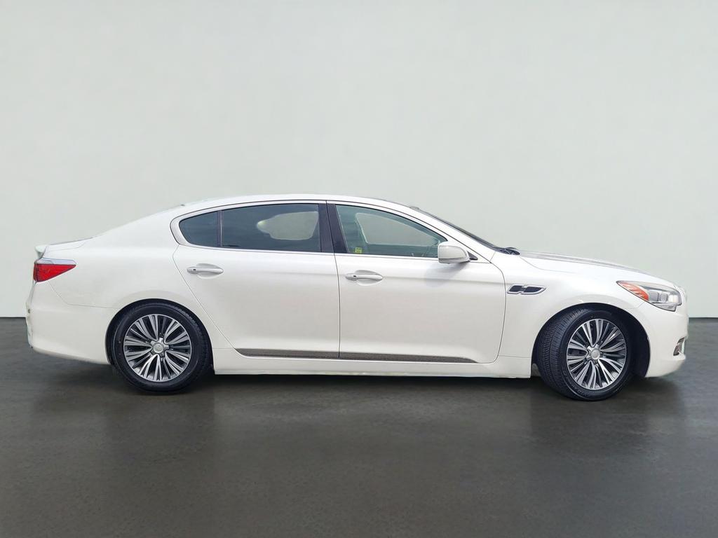 2016 Kia K900 LUXURY