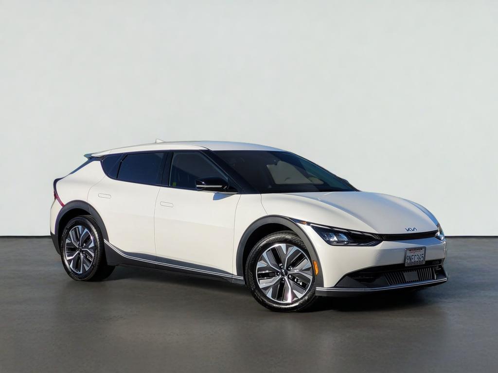 2024 Kia EV6 LIGHT