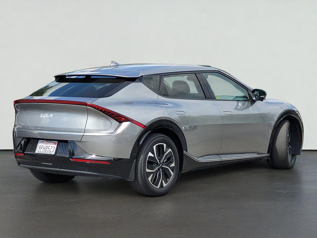 2024 Kia EV6 WIND