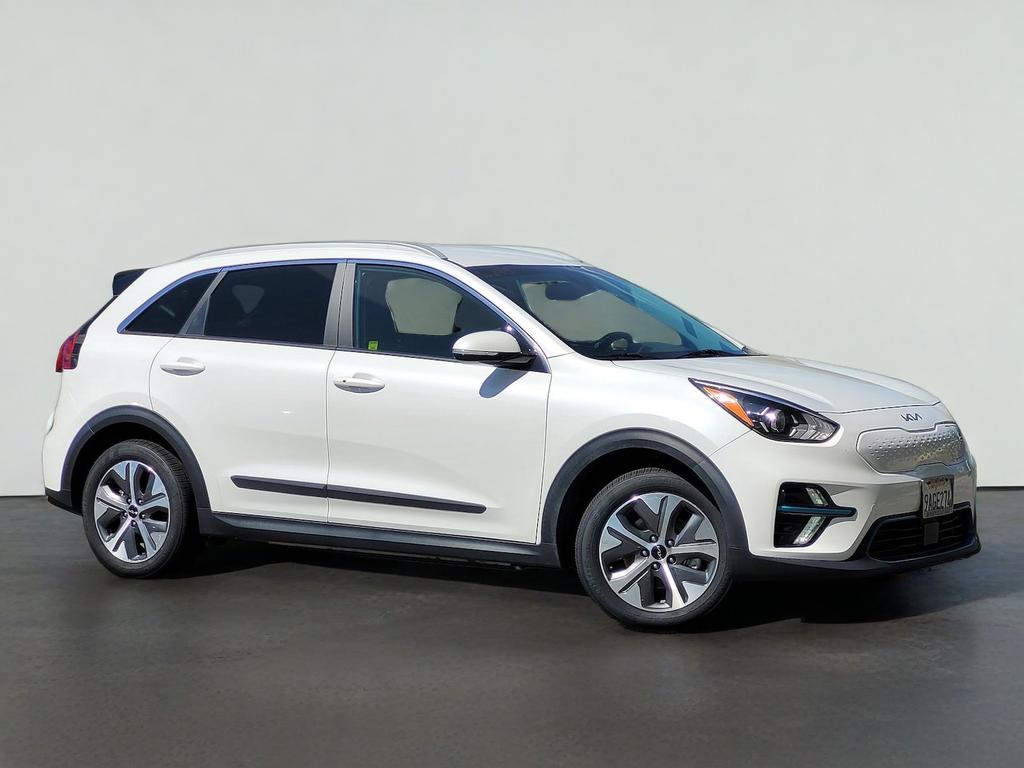 2022 Kia Niro EX EV's photo