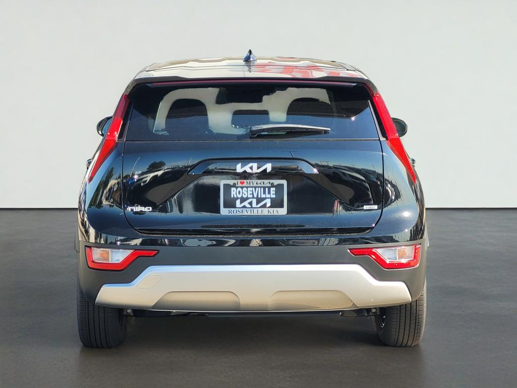 2026 Kia NIRO LX
