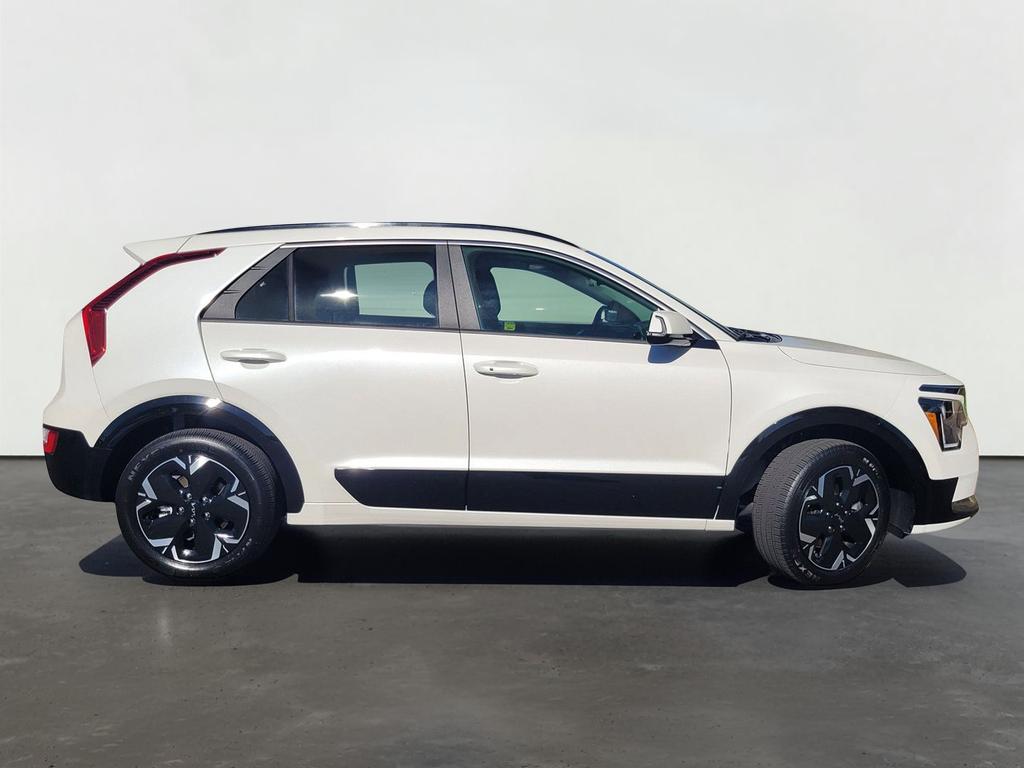 2025 Kia NIRO EV WIND