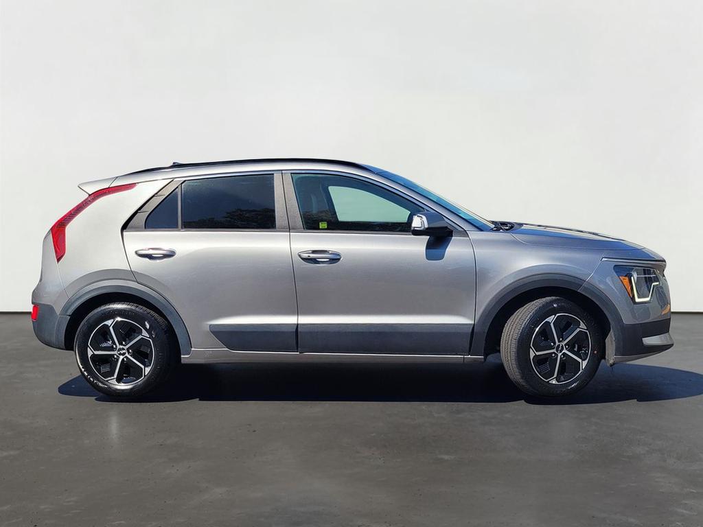 2023 Kia NIRO EX