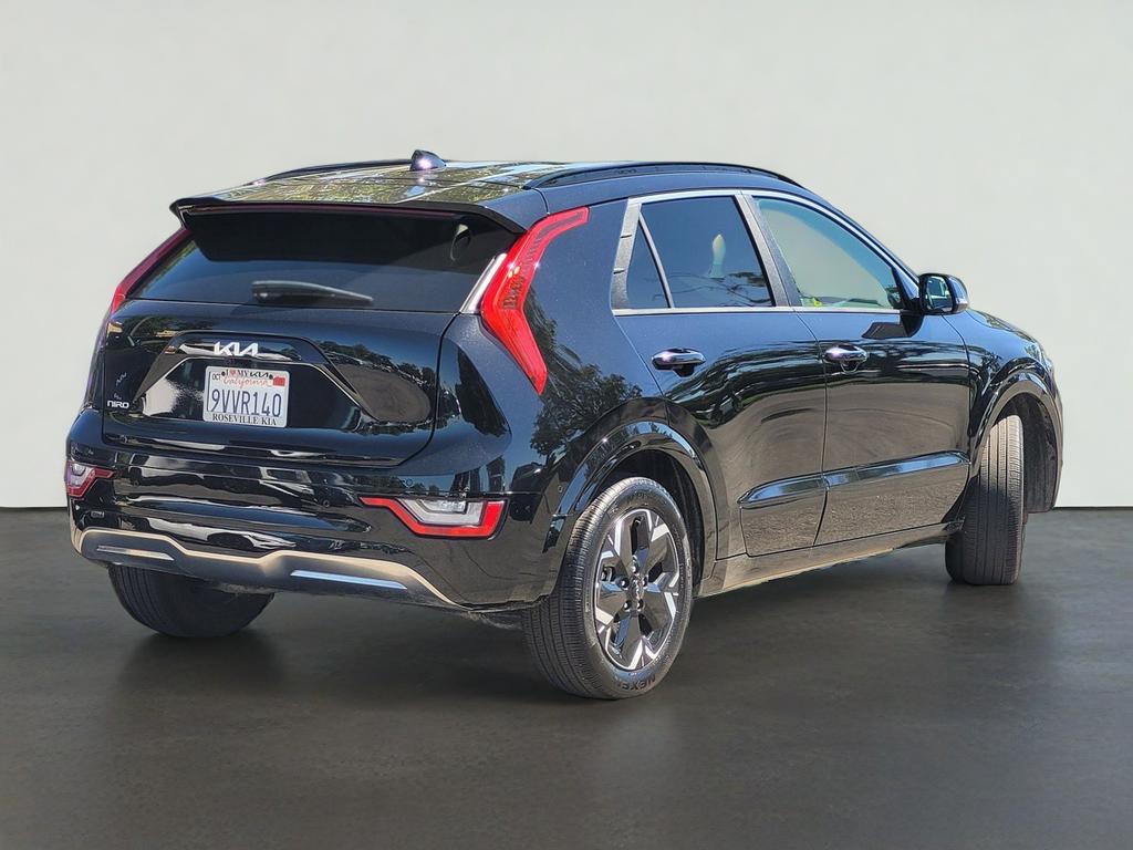 2025 Kia NIRO EV WAVE