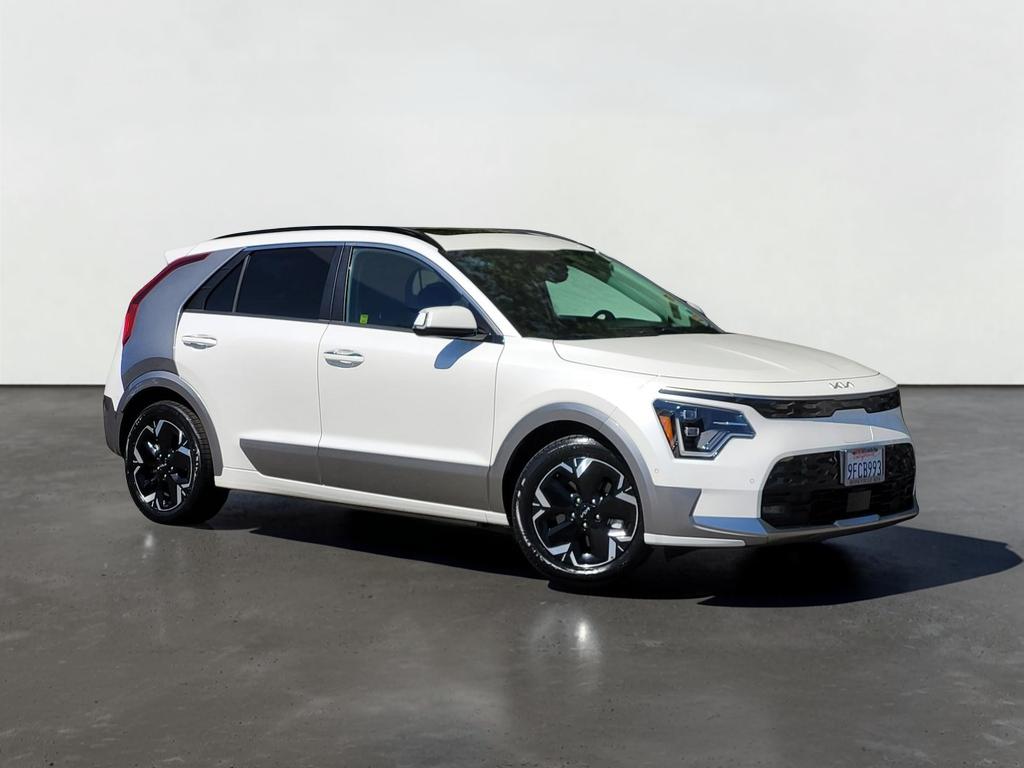 2023 Kia Niro Wave
