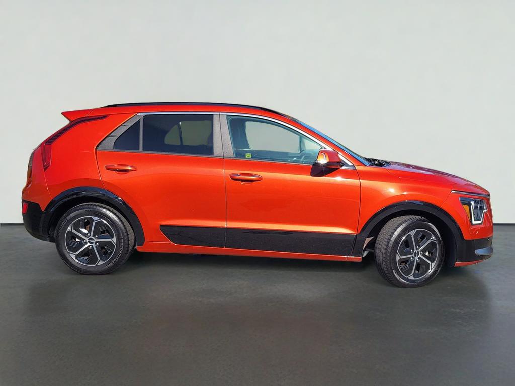 2023 Kia NIRO SX