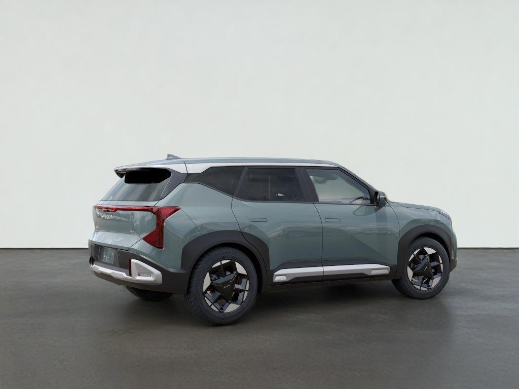 2027 Kia SELTOS EX