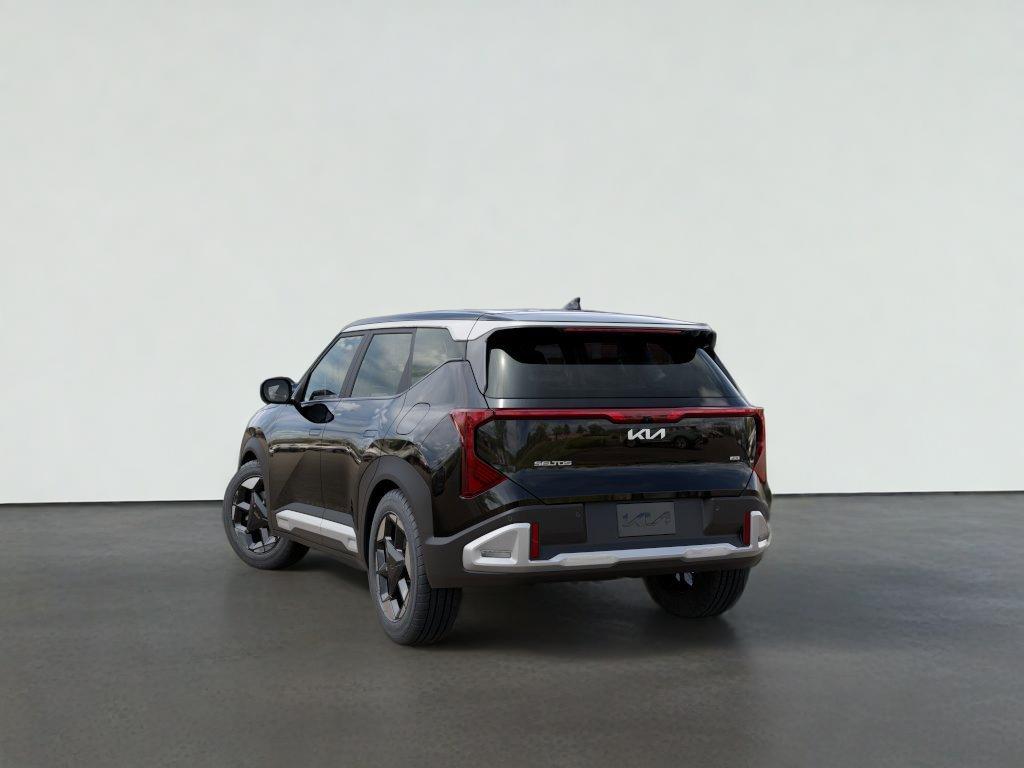 2027 Kia SELTOS EX