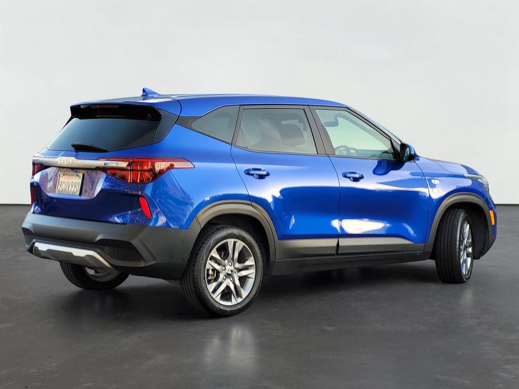 2023 Kia SELTOS LX