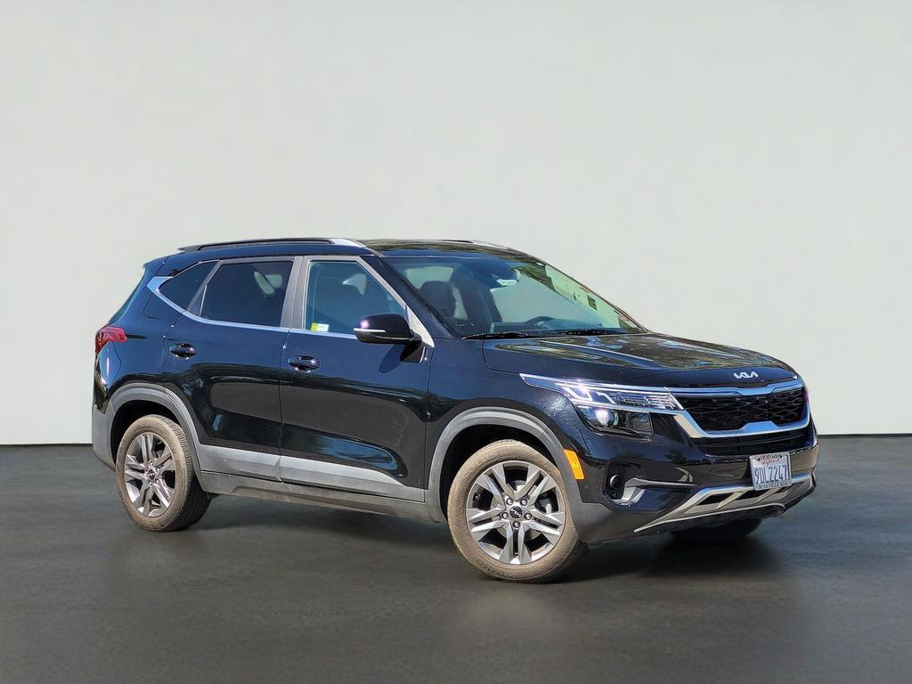 2023 Kia SELTOS S