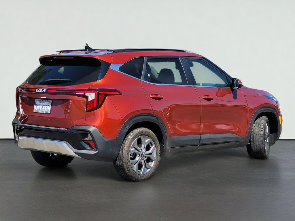 2024 Kia SELTOS S
