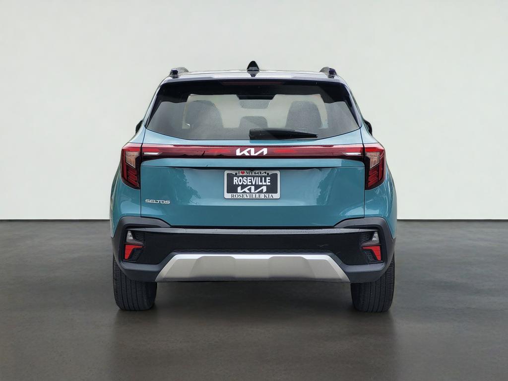 2025 Kia SELTOS S