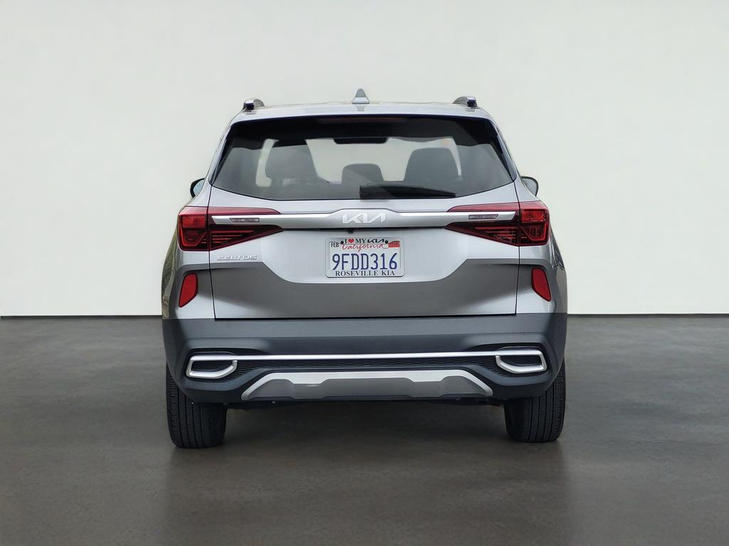 2023 Kia SELTOS S