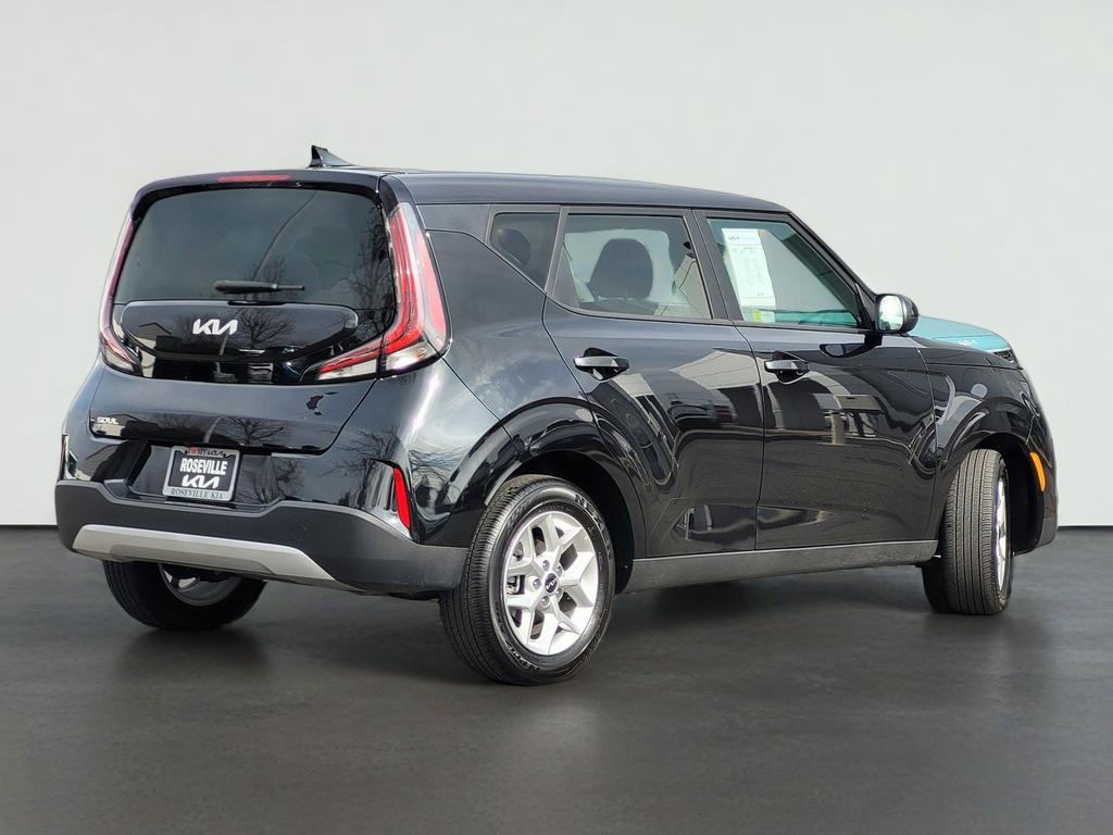 2025 Kia SOUL LX