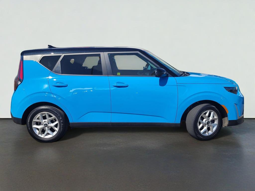 2023 Kia SOUL S