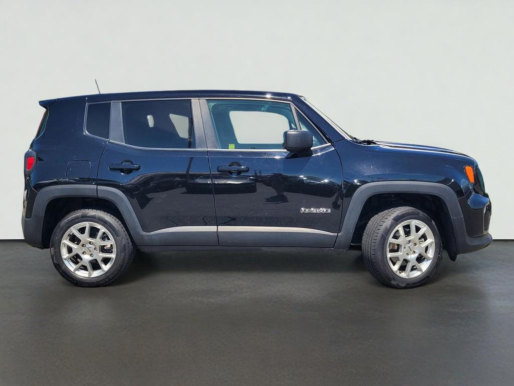 2023 Jeep RENEGADE LATITUDE