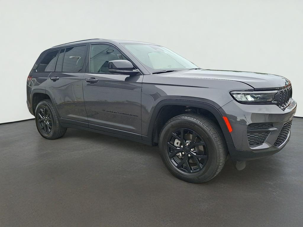 2025 Jeep Grand Cherokee Altitude X 4x4