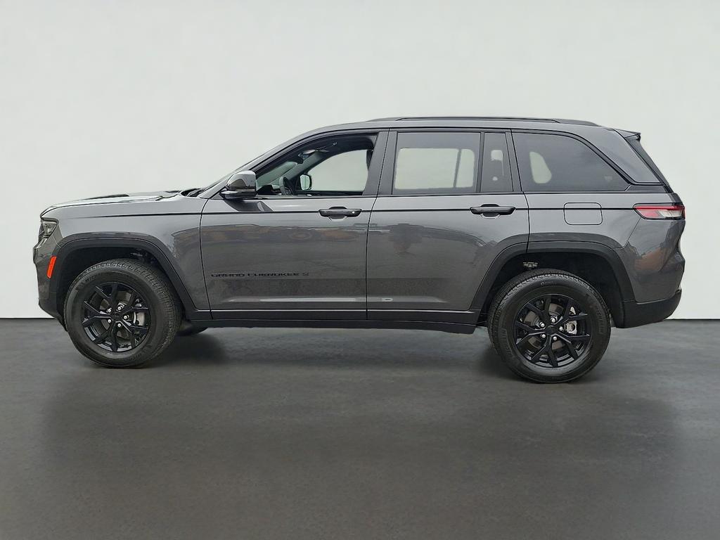 2025 Jeep Grand Cherokee Altitude X 4x4