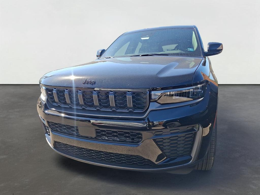 2027 Jeep Grand Cherokee GRAND CHEROKEE LAREDO ALTITUDE 4X4