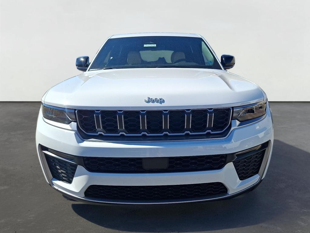 2027 Jeep Grand Cherokee GRAND CHEROKEE LIMITED 4X4