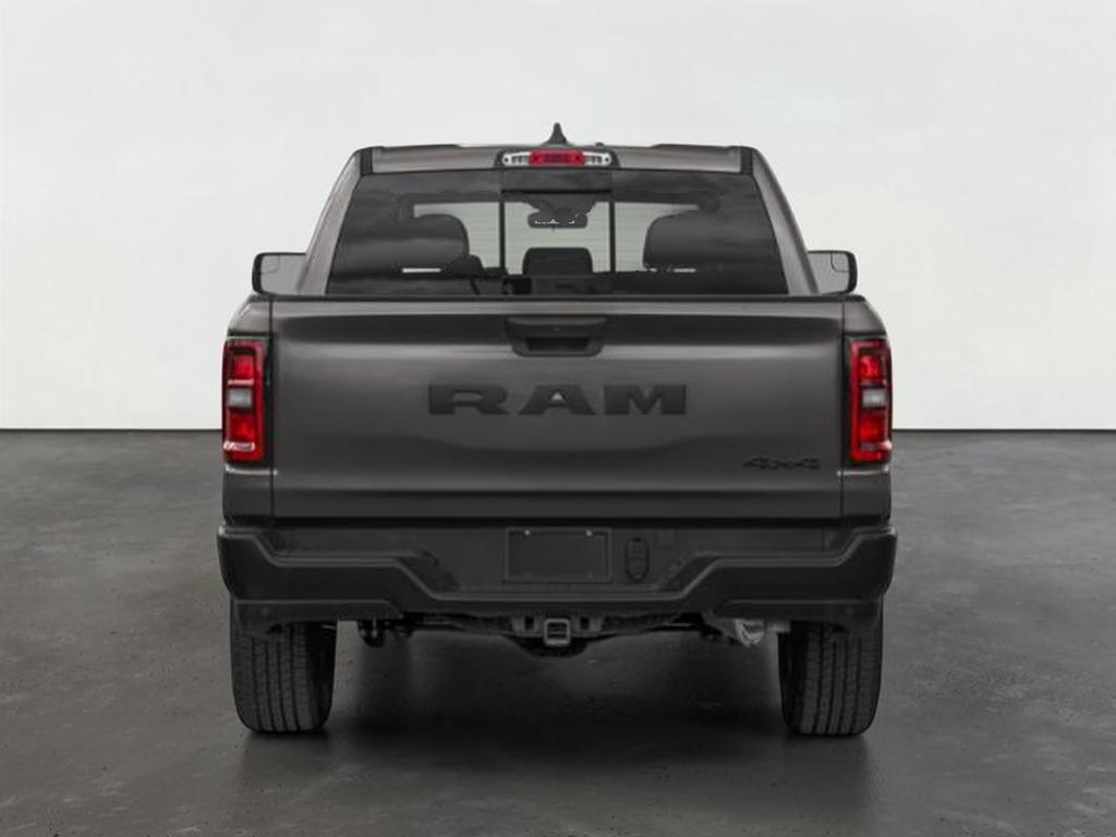 2027 RAM Ram 1500 RAM 1500 EXPRESS CREW CAB 4X4 5'7' BOX