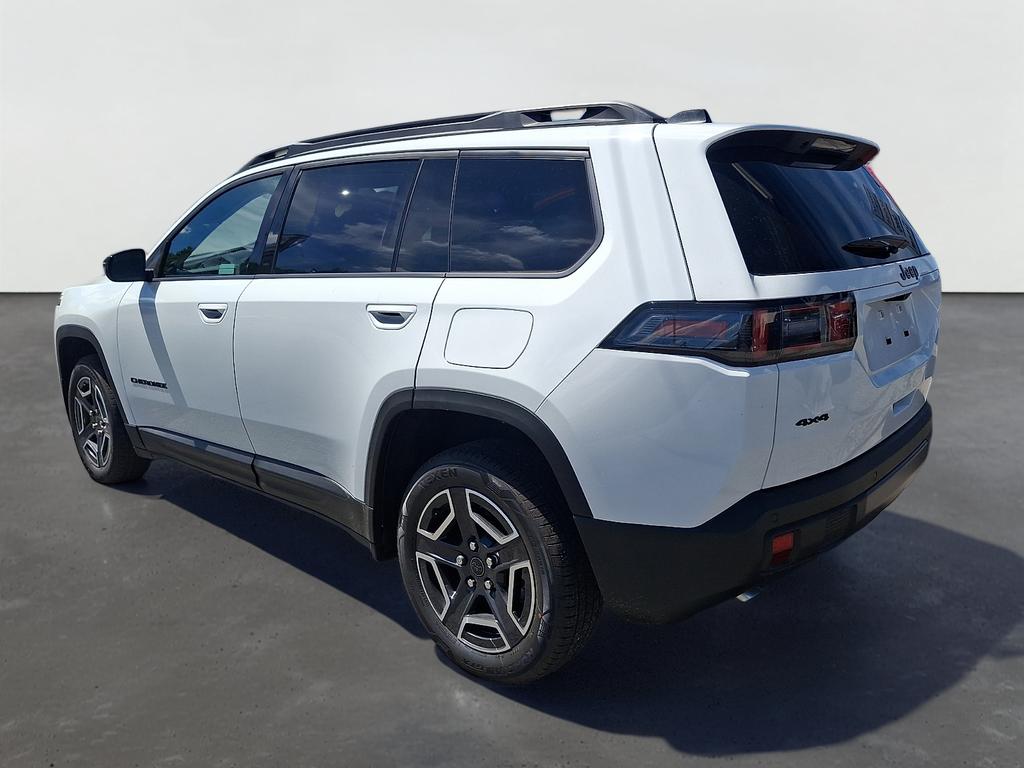 2026 Jeep Cherokee CHEROKEE LAREDO 4X4