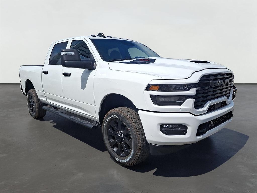 2026 RAM Ram 2500 RAM 2500 BLACK EXPRESS CREW CAB 4X4 6'4' BOX