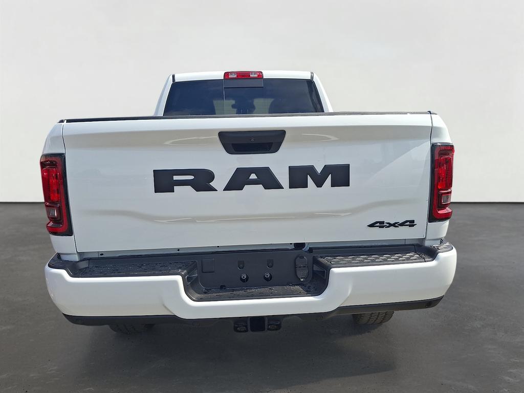 2026 RAM Ram 2500 RAM 2500 BLACK EXPRESS CREW CAB 4X4 6'4' BOX