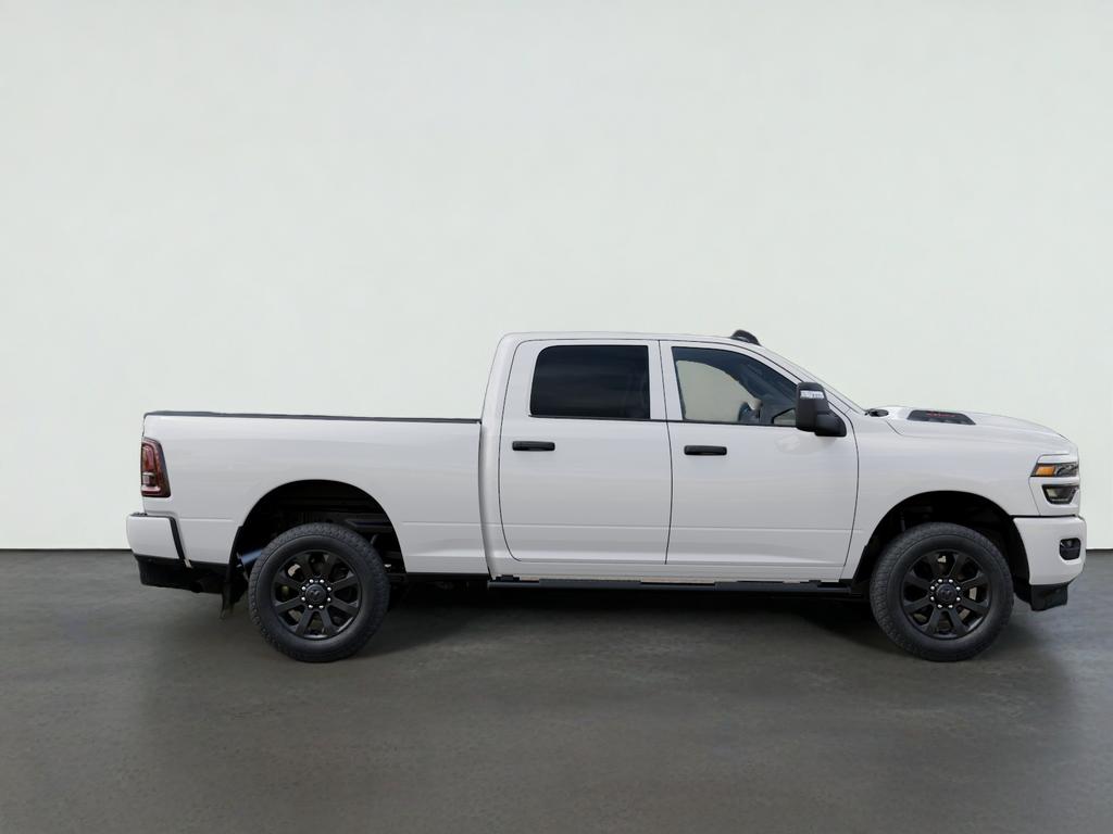 2026 RAM Ram 2500 RAM 2500 BLACK EXPRESS CREW CAB 4X4 6'4' BOX
