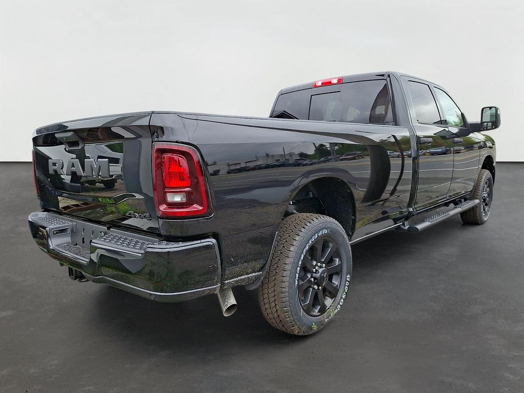 2027 RAM Ram 2500 RAM 2500 BLACK EXPRESS CREW CAB 4X4 8' BOX