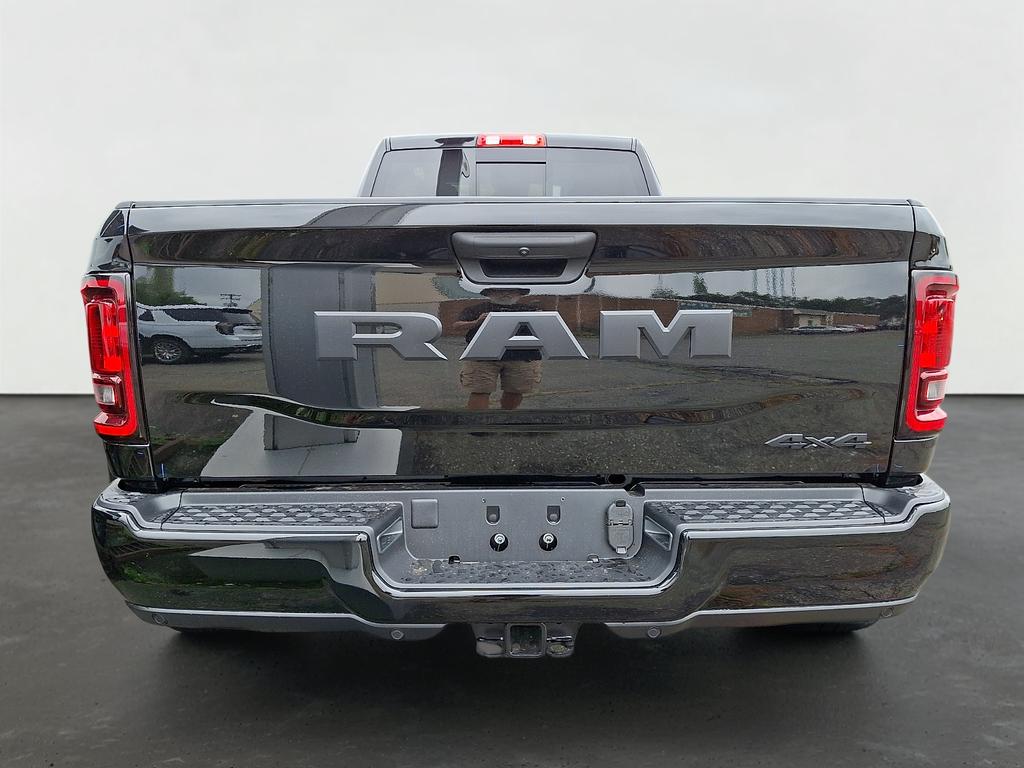 2027 RAM Ram 2500 RAM 2500 BLACK EXPRESS CREW CAB 4X4 8' BOX